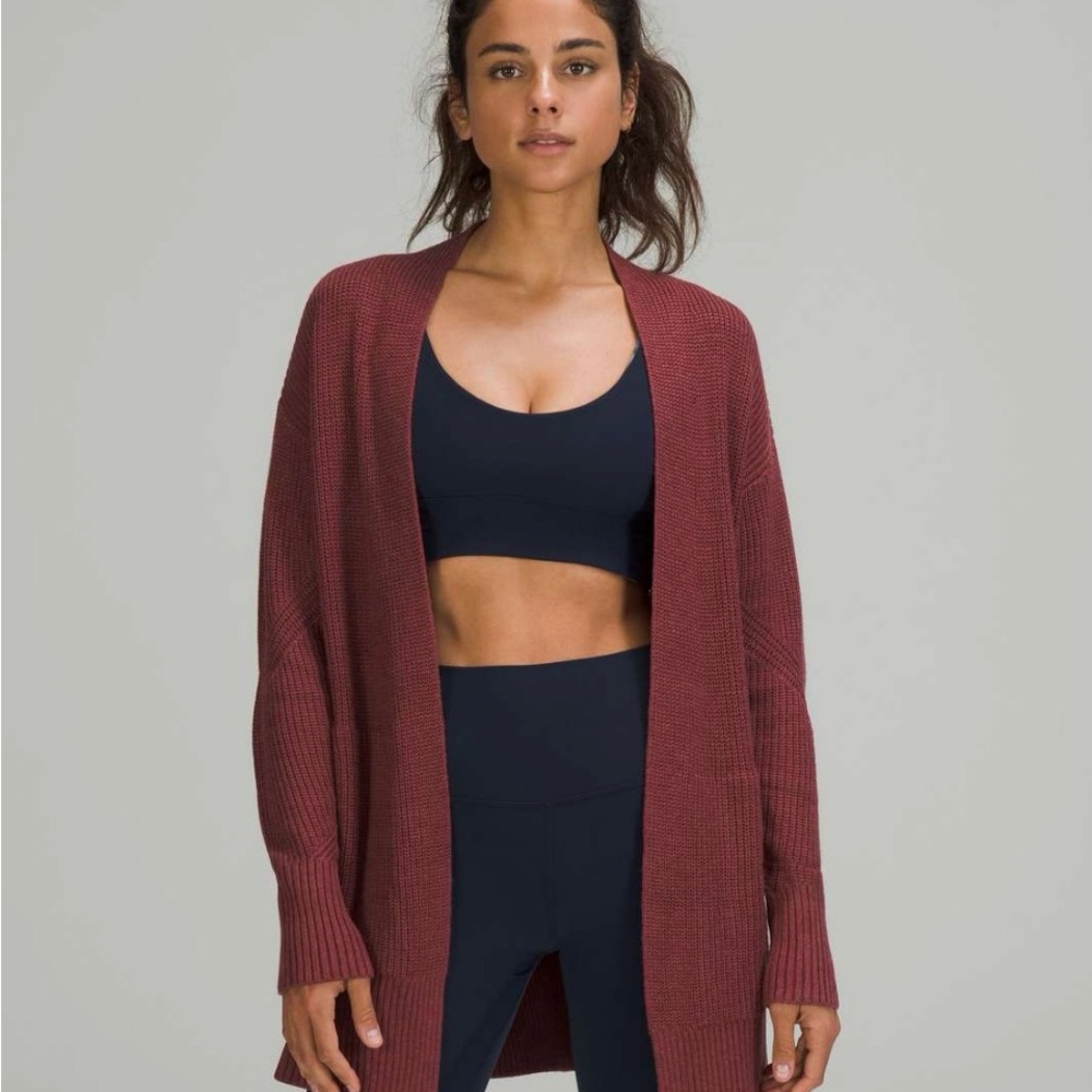 lululemon athletica Cardigan in Burgundy